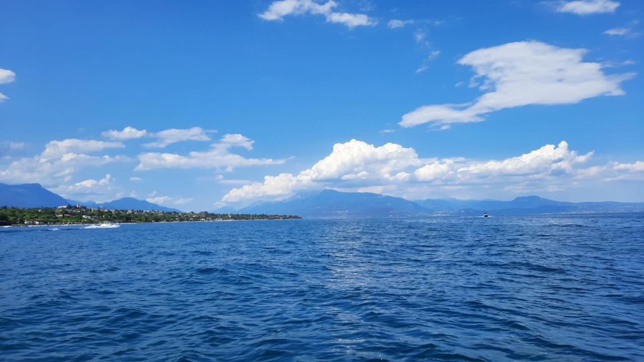 Country Esmera Desenzano del Garda Buitenkant foto